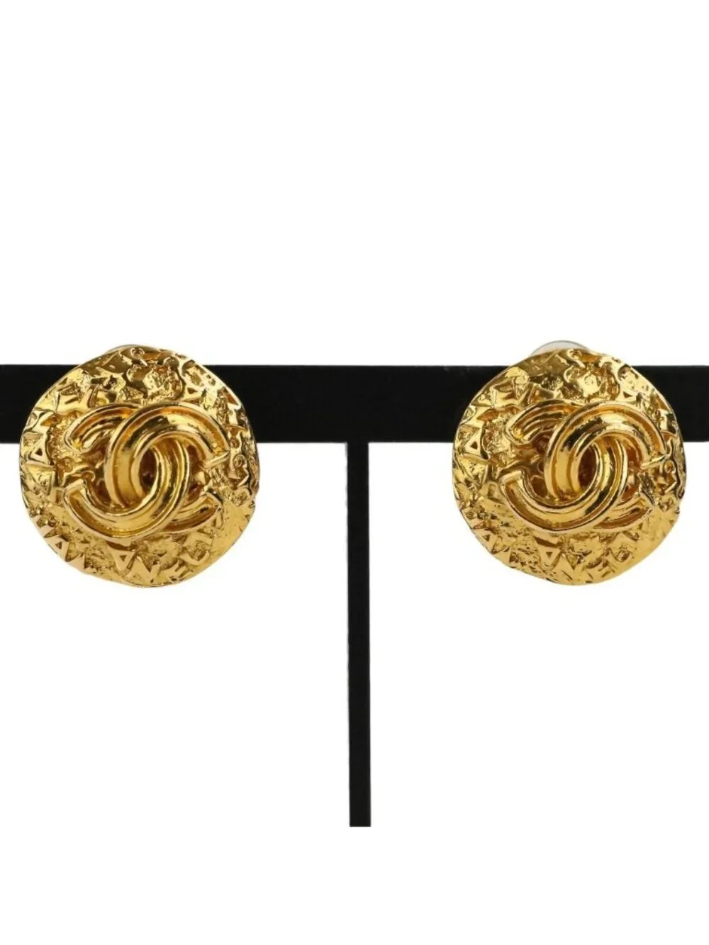 Chanel Vintage CC Logo Clip Earrings Gold